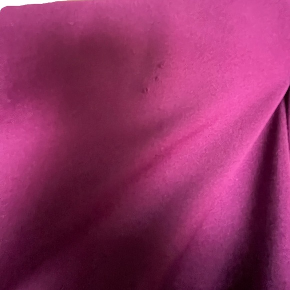 Women’s Athleta Momentum Athletic Skort in Plum - Picture 8 of 9